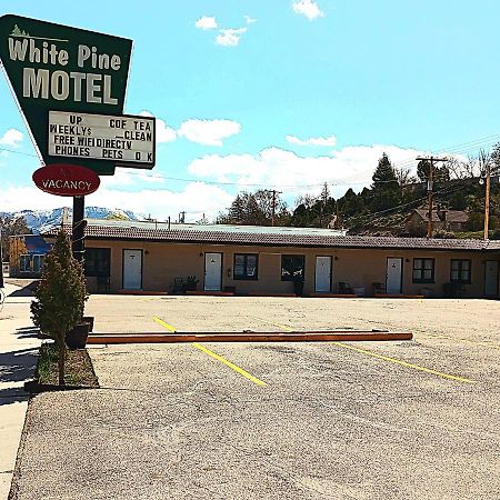White Pine Motel Эли Экстерьер фото