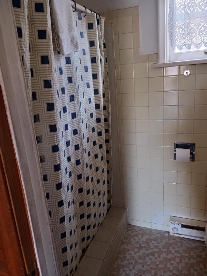 White Pine Motel Эли Экстерьер фото